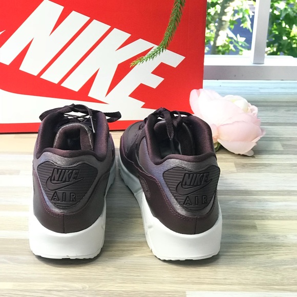NWT Nike Air Max 90 PRM MTLC Manogany WMNS - Picture 6 of 7